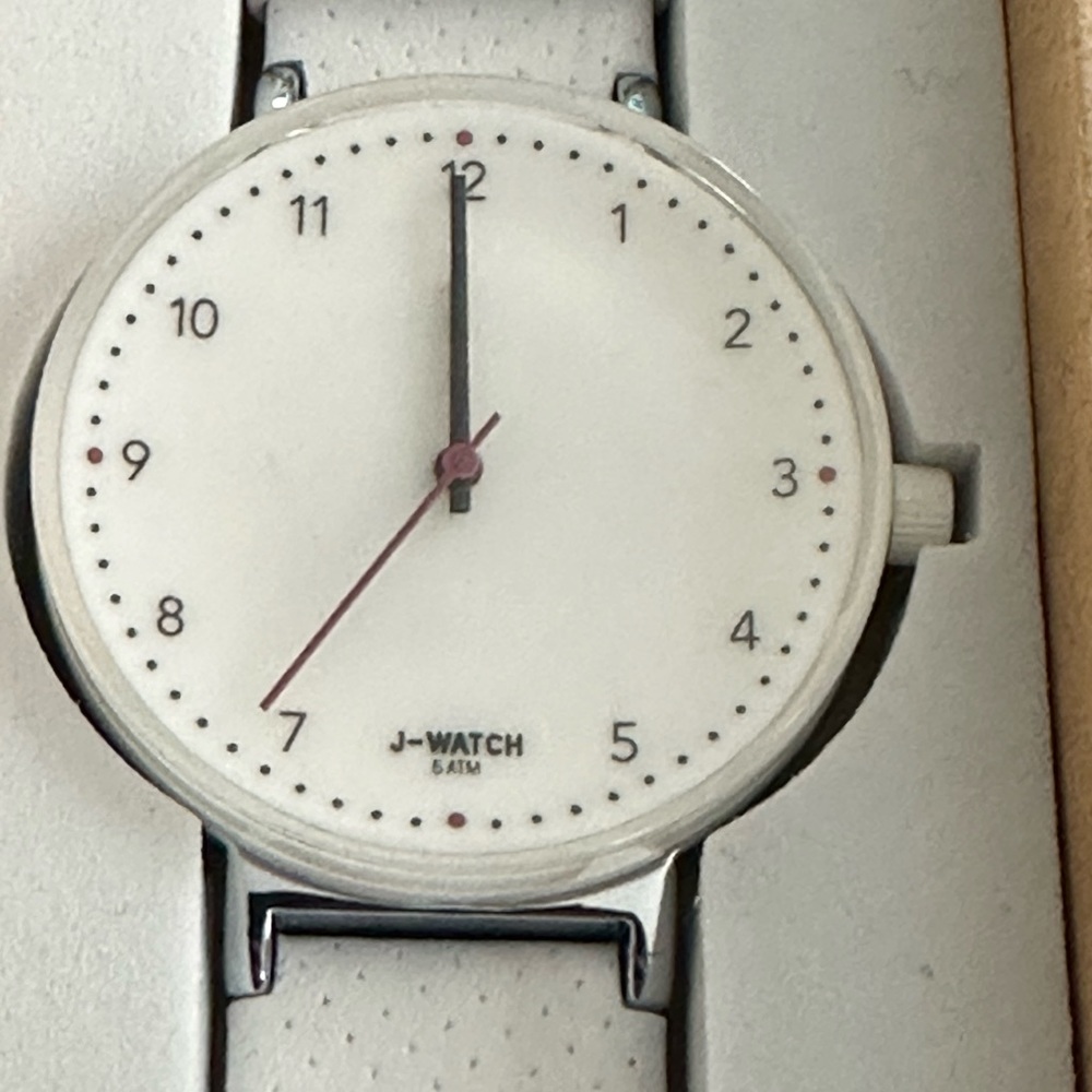 New Justo 40mm J-Watch White Leather Band and all White Face
